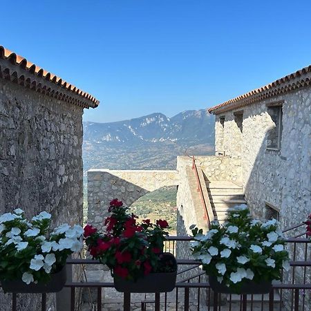 Il Borgo Dei Normanni Villa Colliano Luaran gambar