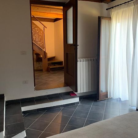 Il Borgo Dei Normanni Villa Colliano Luaran gambar