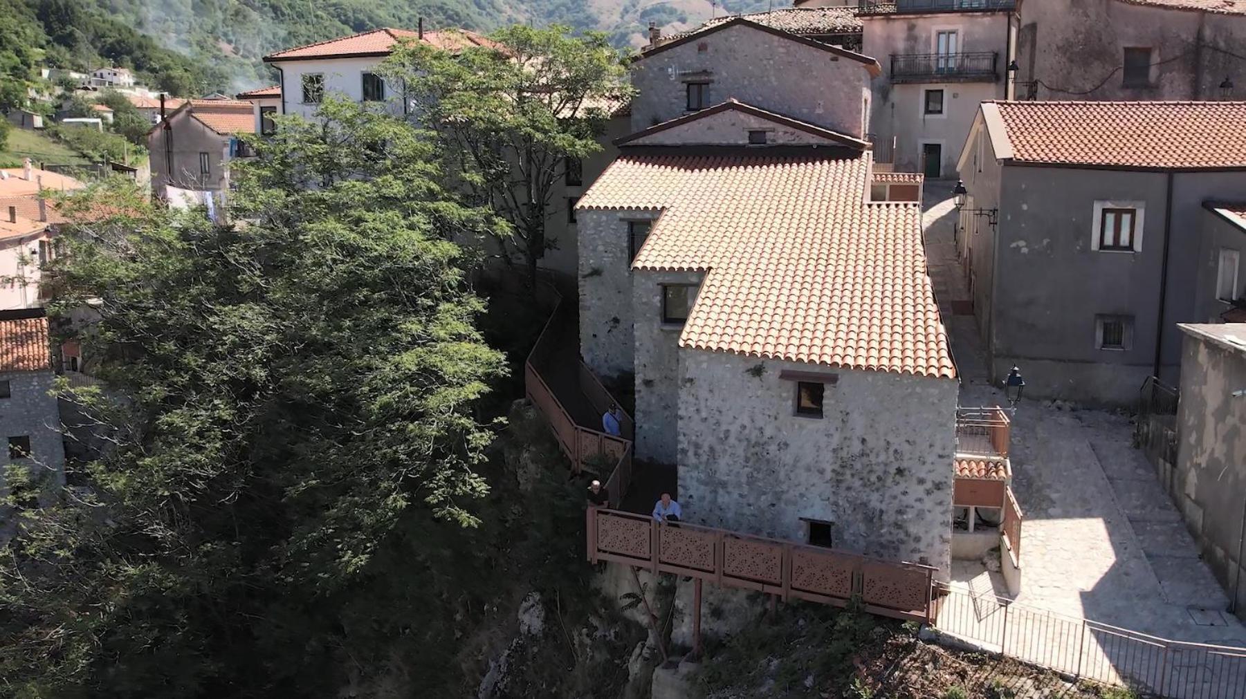 Il Borgo Dei Normanni Villa Colliano Luaran gambar