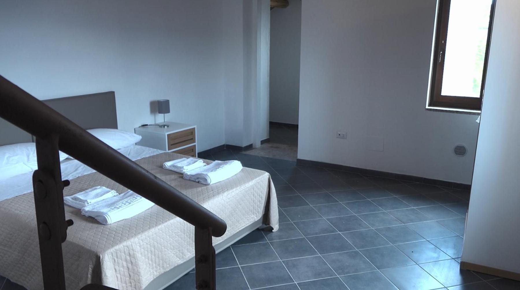 Il Borgo Dei Normanni Villa Colliano Luaran gambar