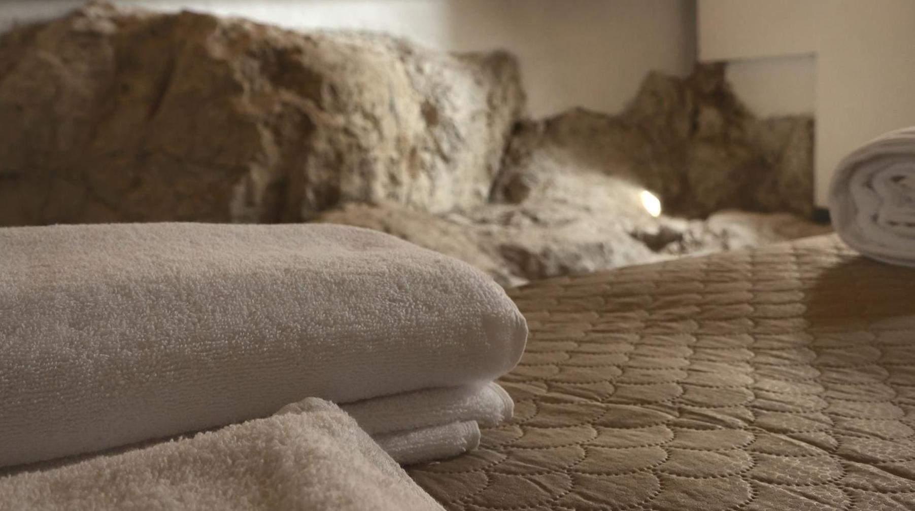 Il Borgo Dei Normanni Villa Colliano Luaran gambar