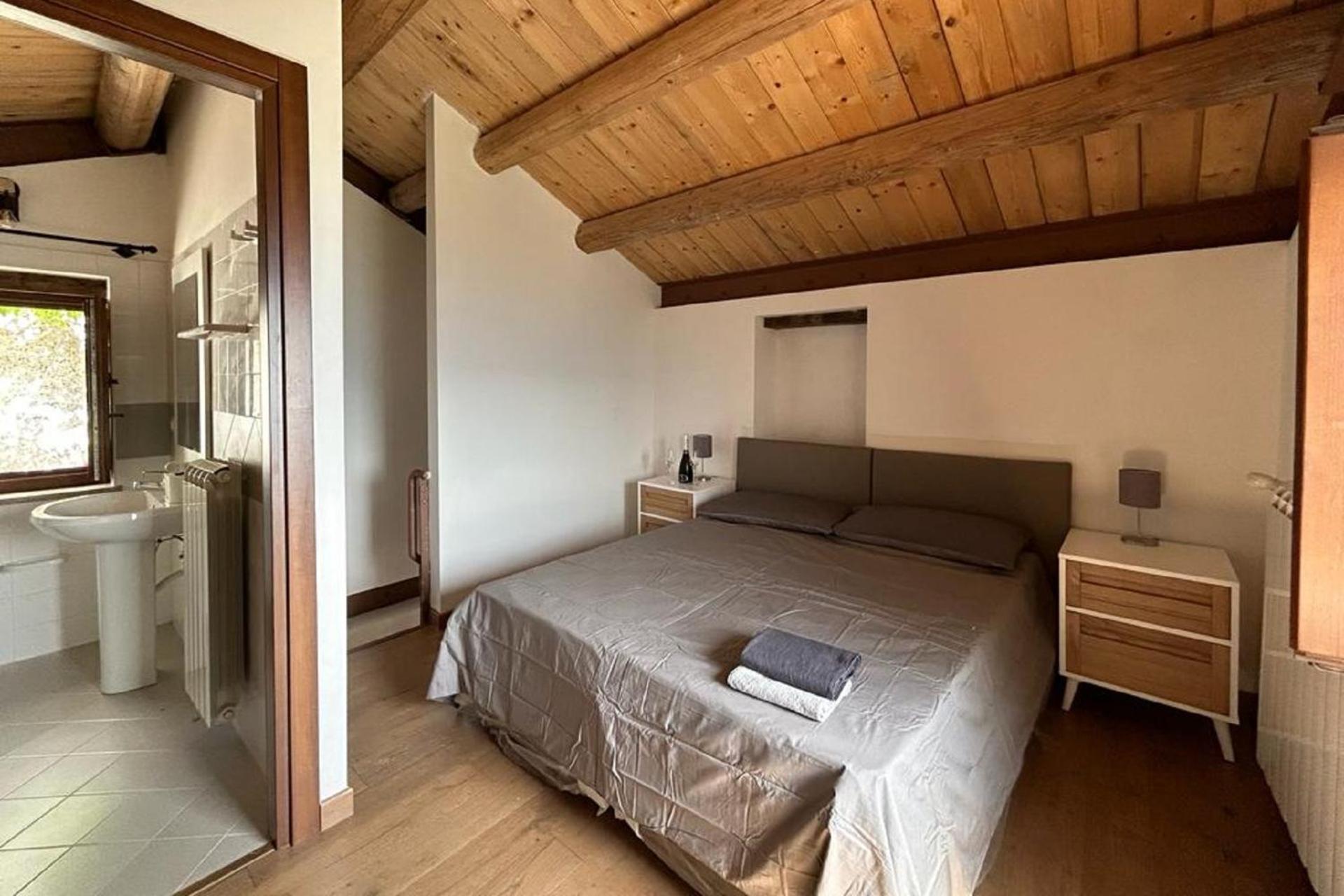Il Borgo Dei Normanni Villa Colliano Luaran gambar