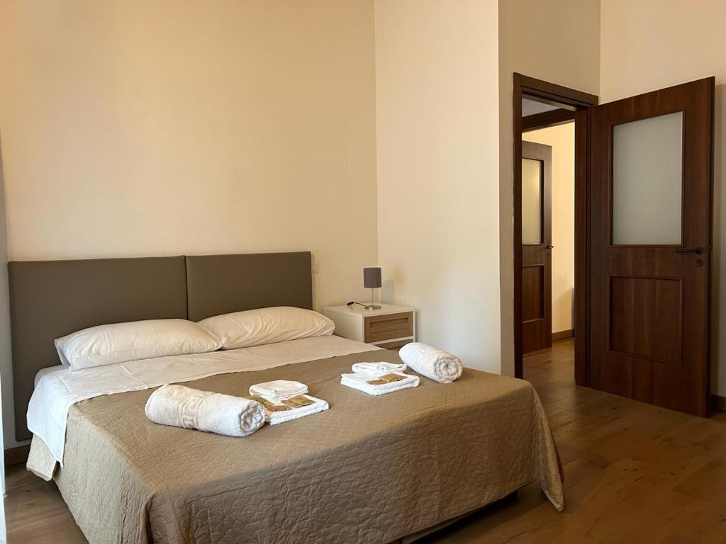 Il Borgo Dei Normanni Villa Colliano Luaran gambar